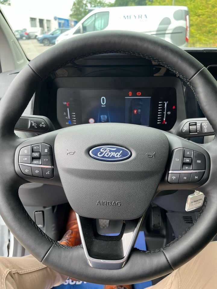 Ford Transit Courier 1,5 EcoBlue Trend