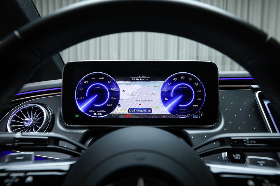 Mercedes EQE350 AMG Line 4d