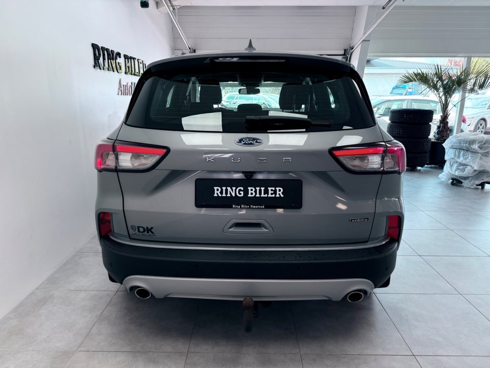 Ford Kuga 2,5 PHEV Titanium CVT 5d