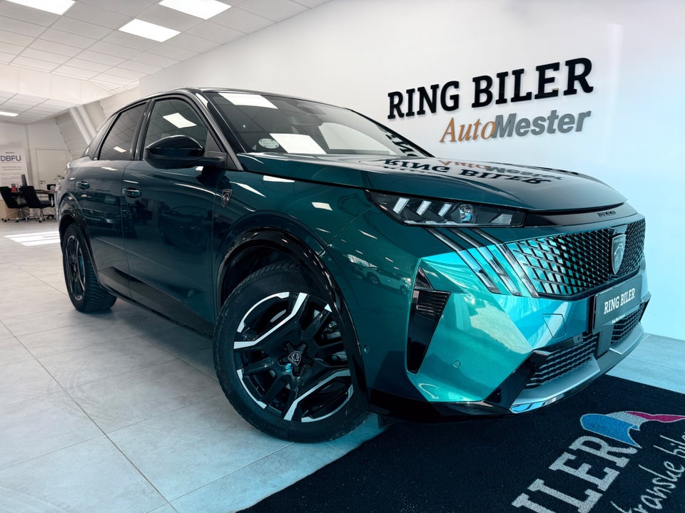 Peugeot e-3008 77 GT Pack 5d