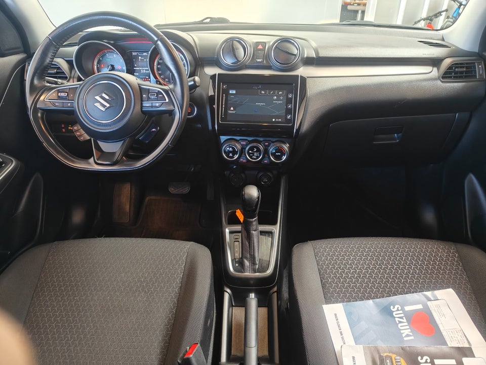 Suzuki Swift 1,2 mHybrid Exclusive CVT 5d