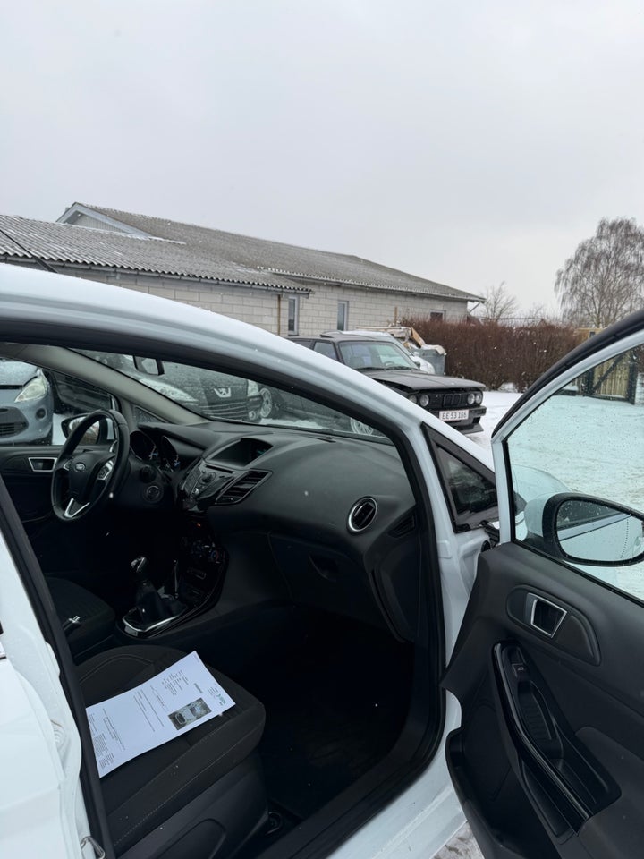 Ford Fiesta 1,0 SCTi 100 Titanium 5d