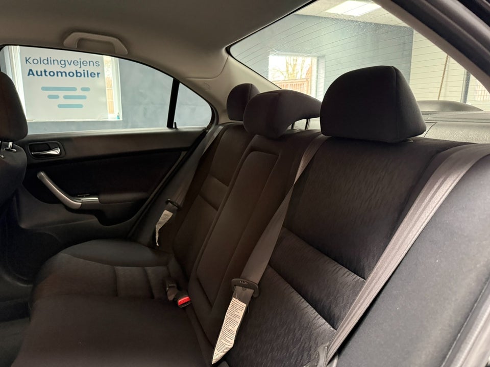 Honda Accord 2,0i Sport 4d