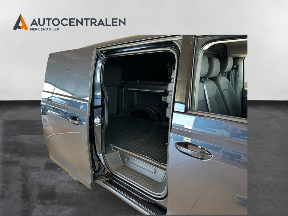 VW ID.Buzz 77 Cargo Comfort