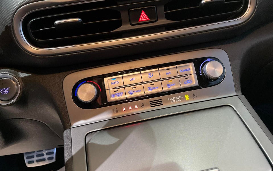 Hyundai Kona 64 EV Ultimate 5d