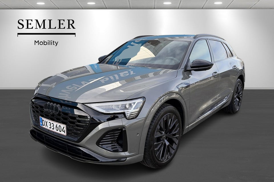 Audi Q8 e-tron 55 Advanced quattro 5d