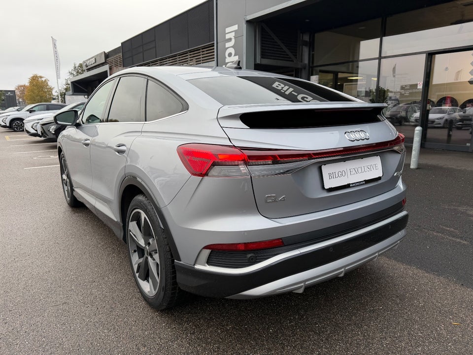 Audi Q4 e-tron 45 S-line Sportback quattro 5d