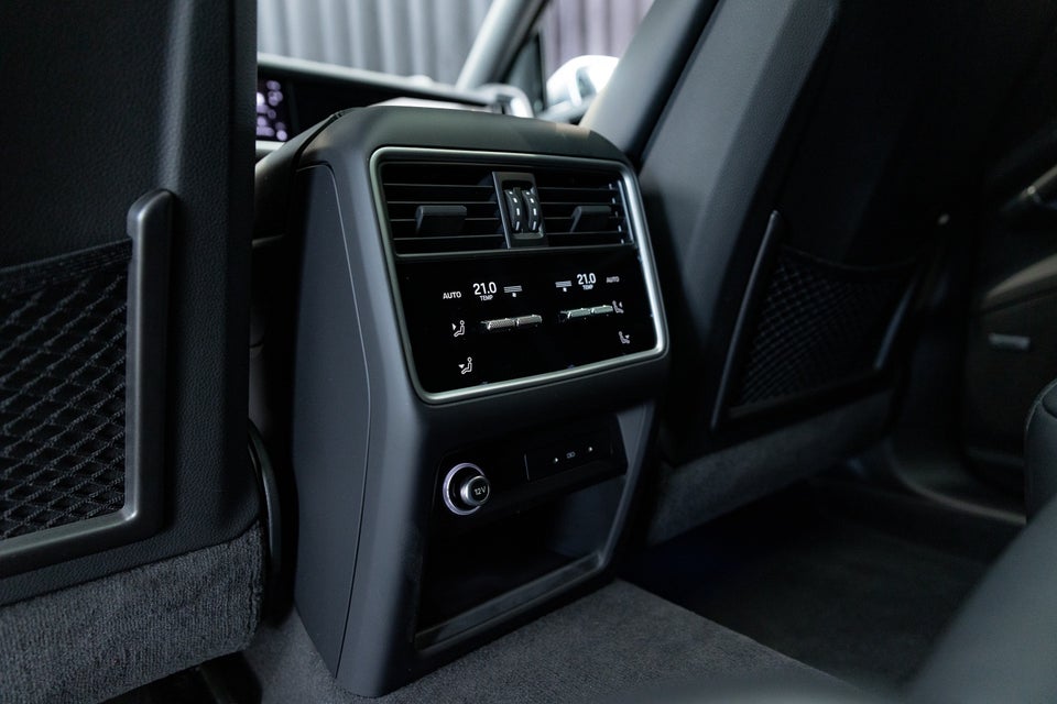 Porsche Cayenne 3,0 E-Hybrid Coupé Tiptr. 5d