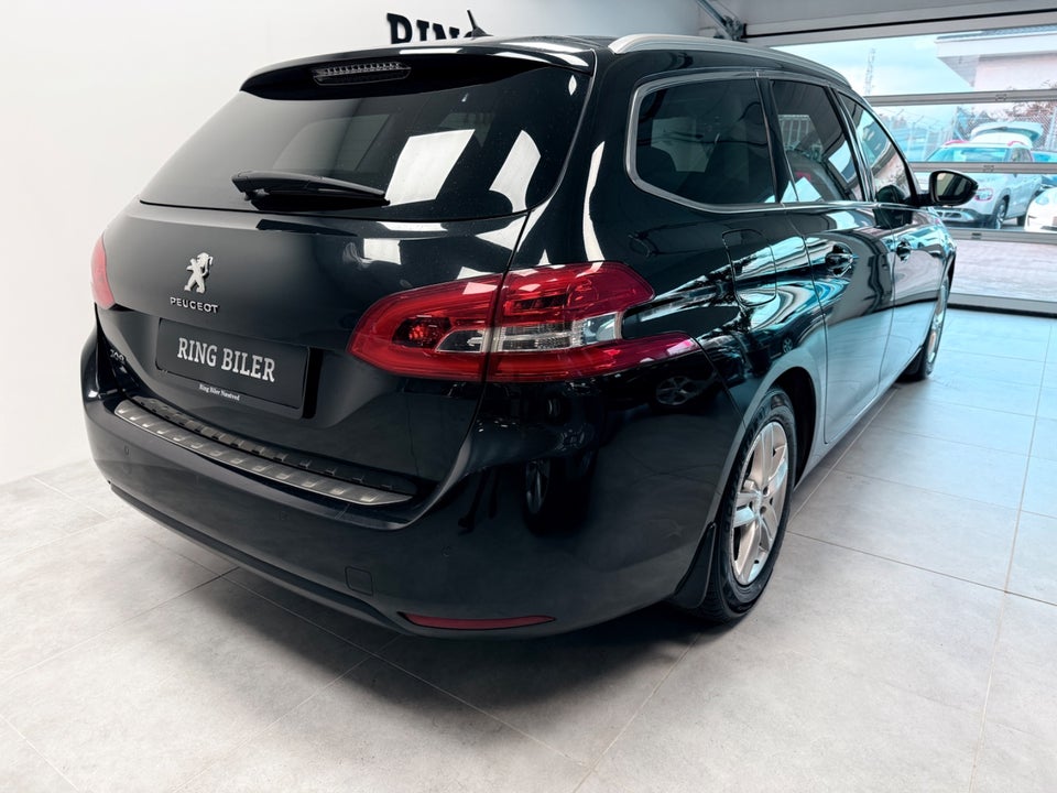 Peugeot 308 1,6 BlueHDi 120 Allure Sky SW 5d