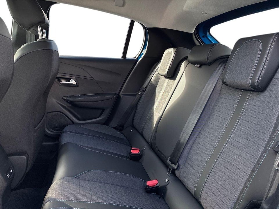 Peugeot e-208 50 Allure 5d