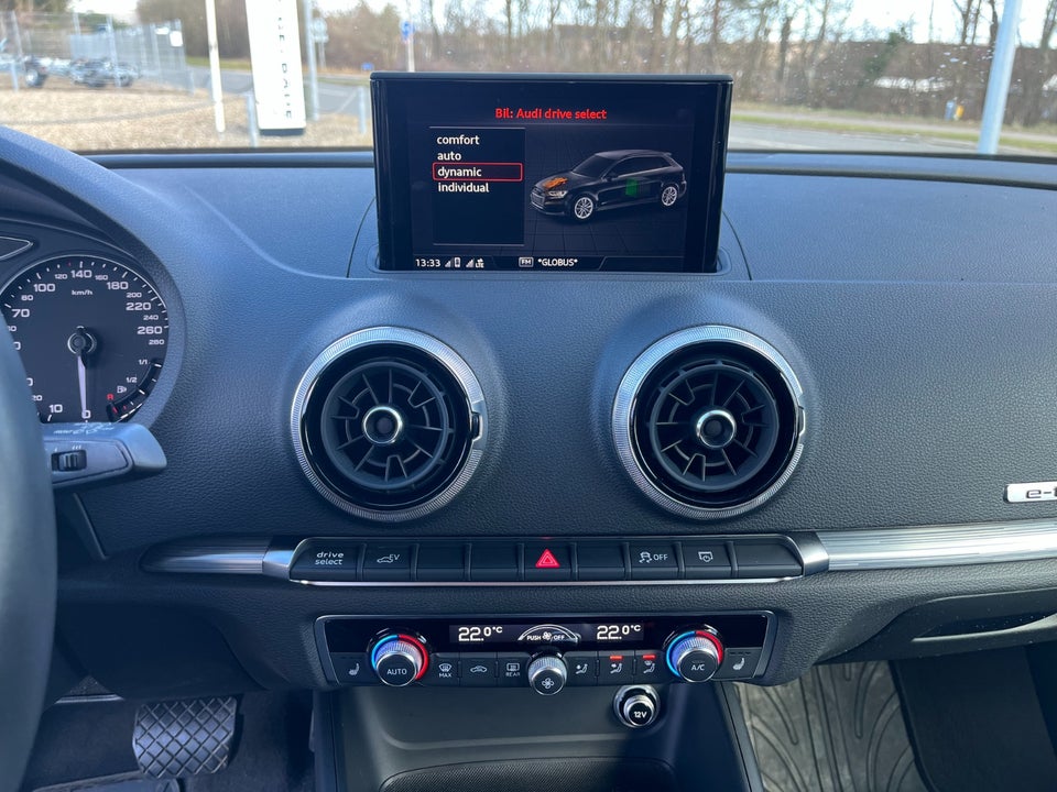 Audi A3 1,4 e-tron Sport Sportback S-tr. 5d