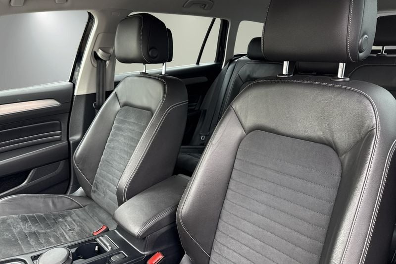 VW Passat 1,5 TSi 150 Elegance+ Pro Variant DSG 5d