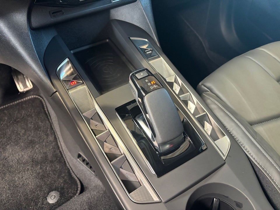 DS DS 3 CrossBack 54 E-Tense Opera 5d
