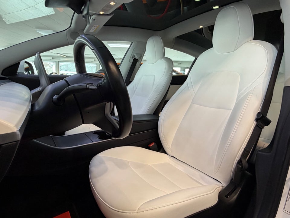 Tesla Model 3 Performance AWD 4d