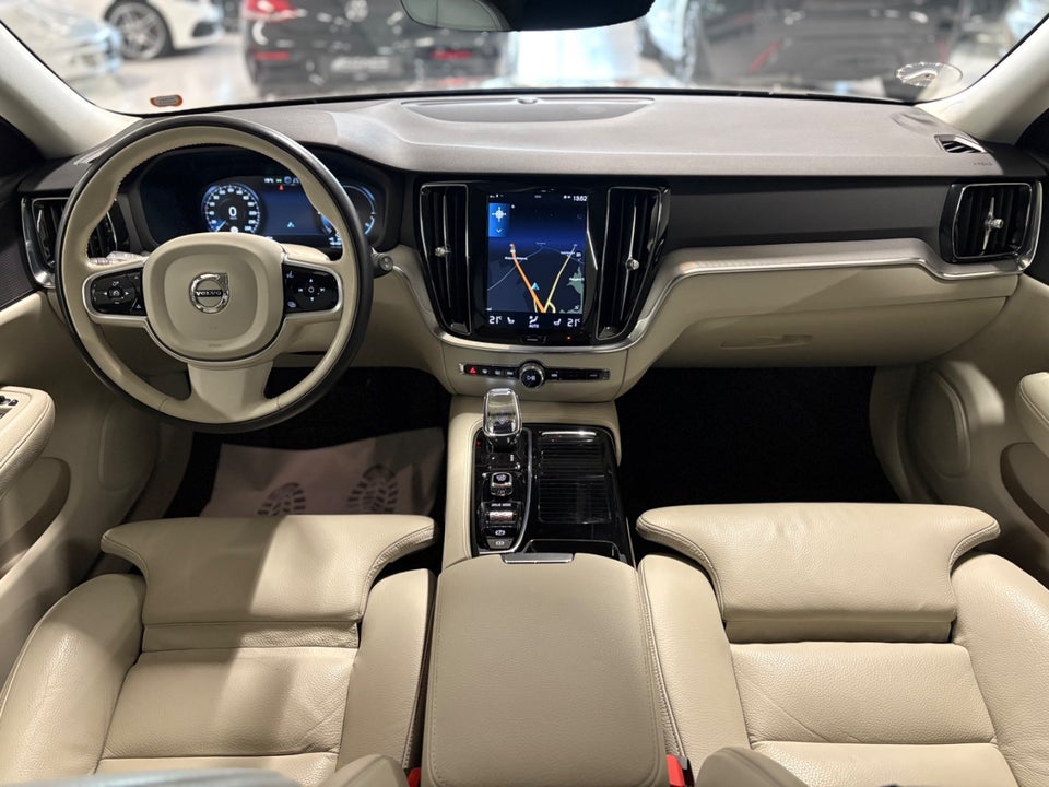 Volvo V60 2,0 T8 ReCharge Inscription aut. AWD 5d