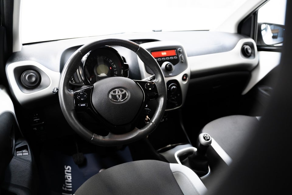 Toyota Aygo 1,0 VVT-i Air 5d