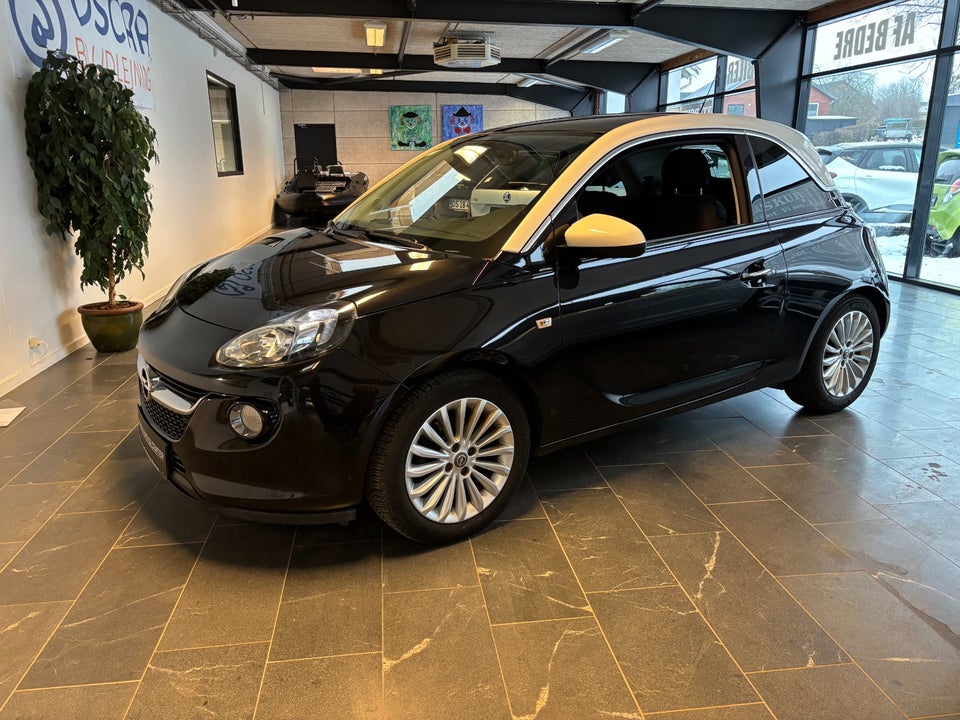 Opel Adam 1,0 T 90 Glam 3d