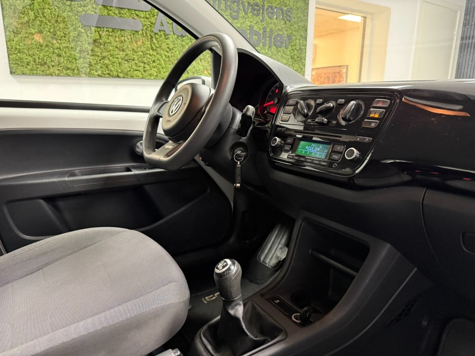 VW Up! 1,0 60 Cheer Up! BMT 5d