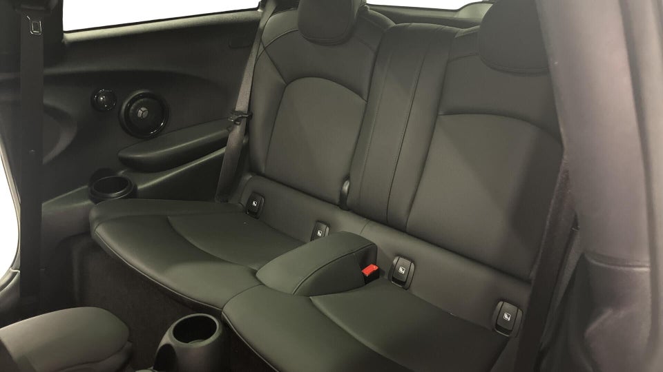 MINI Cooper SE Edition Premium Plus 3d