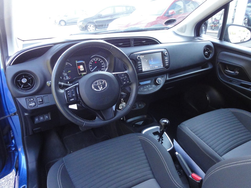 Toyota Yaris 1,5 Hybrid H2 Premium e-CVT 5d