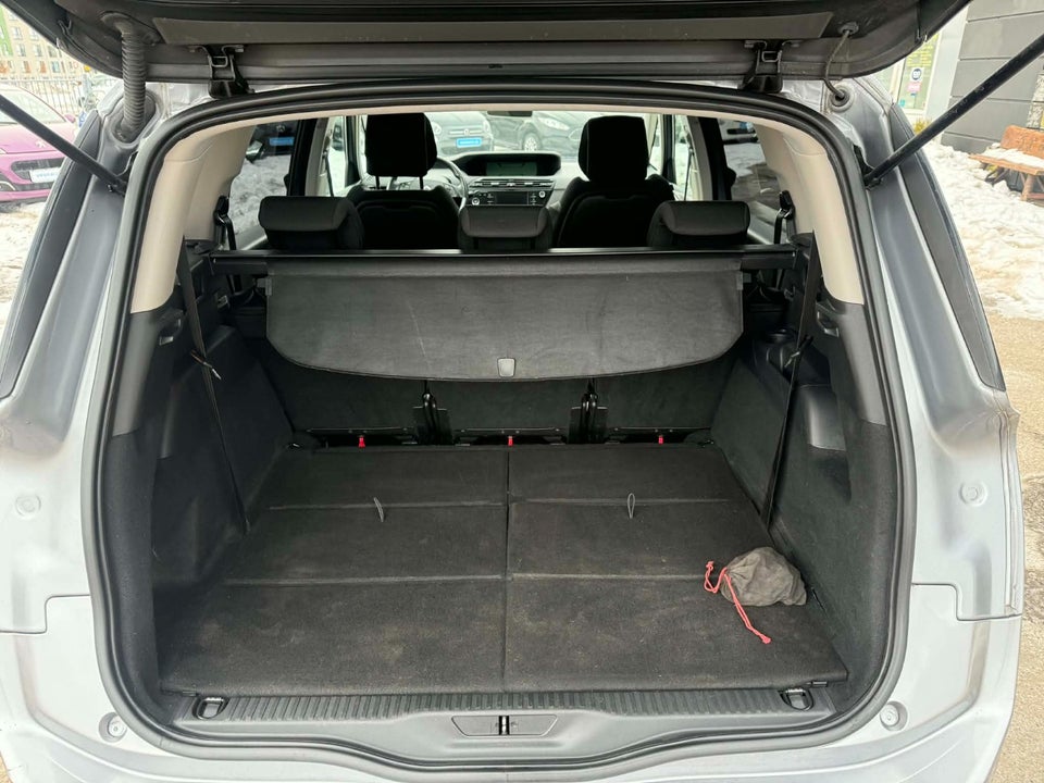 Citroën Grand C4 Picasso 1,2 PureTech 130 Iconic 7prs 5d