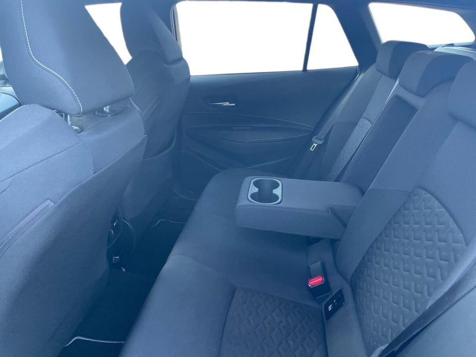 Toyota Corolla 1,8 Hybrid H3 Smart Touring Sports MDS 5d