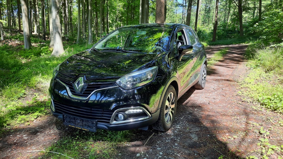 Renault Captur 0,9 TCe 90 Expression 5d
