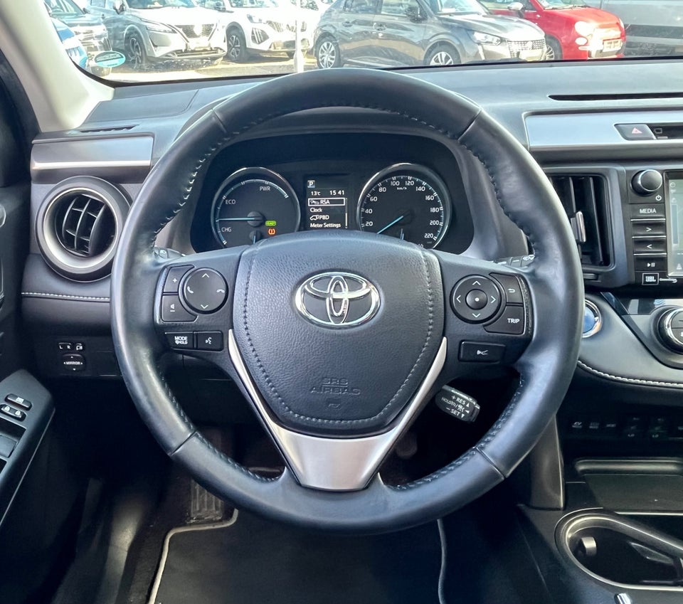 Toyota RAV4 2,5 Hybrid H4 MDS 4x4 Van 5d