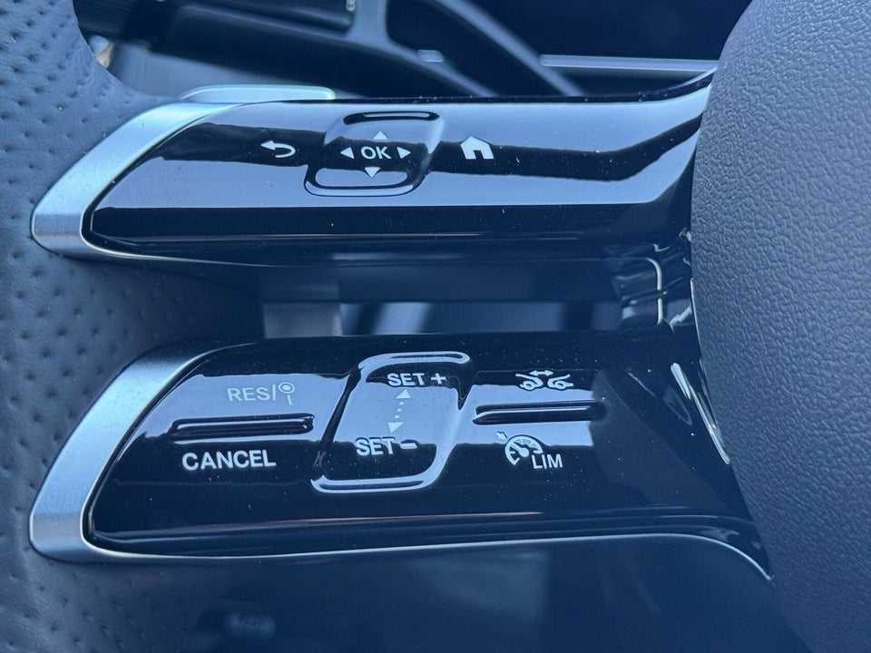 Mercedes EQE300 AMG Line 4d