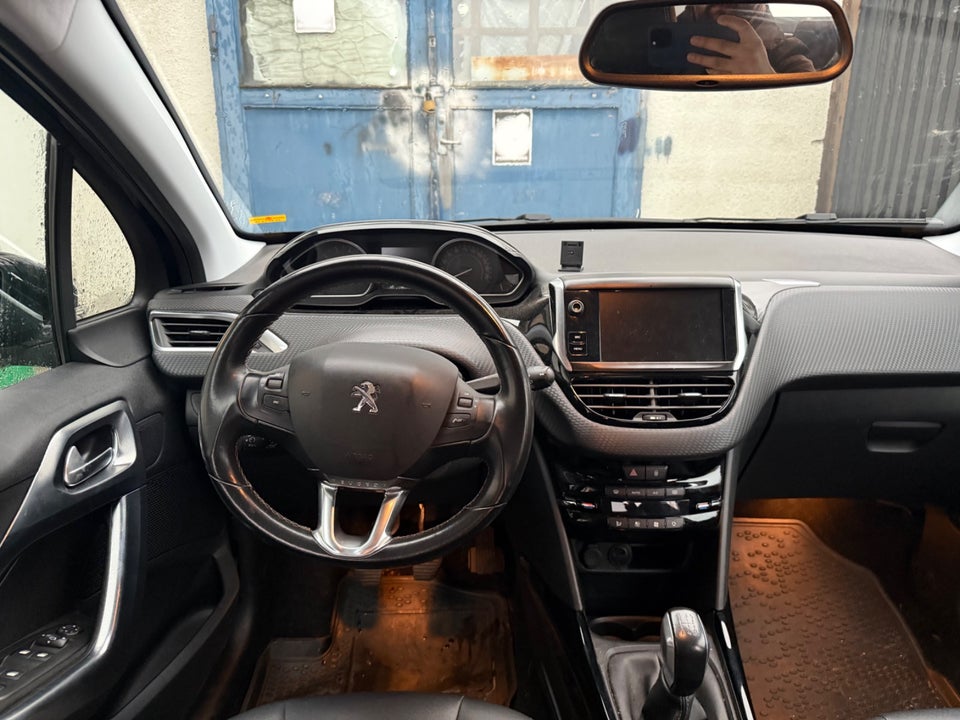 Peugeot 2008 1,2 VTi 82 Allure 5d