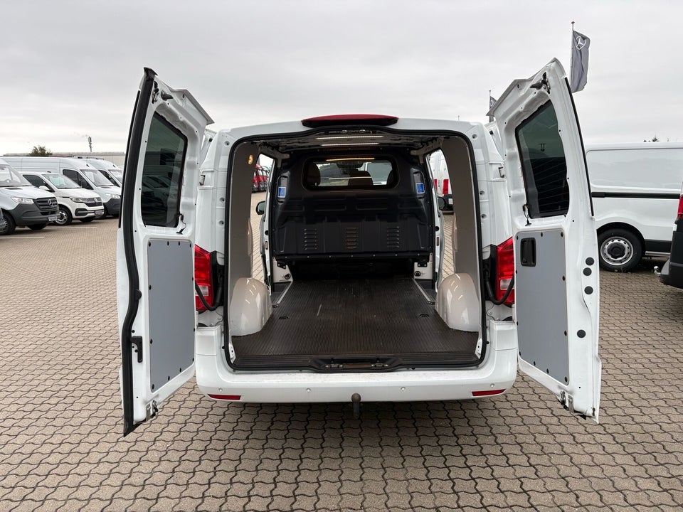 Mercedes Vito 116 2,0 CDi Complete aut. L RWD