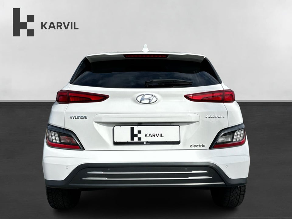 Hyundai Kona 64 EV Essential 5d