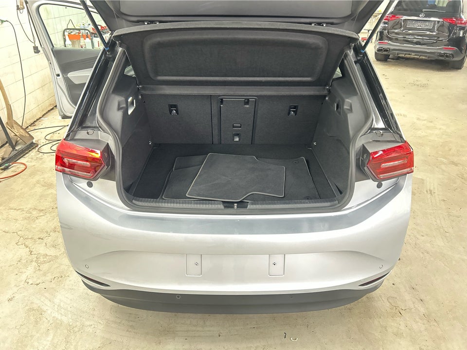 VW ID.3 58 Pro Family 5d