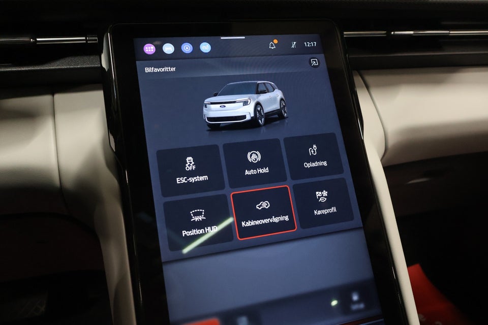 Ford Explorer 82 Premium Extended Range 5d