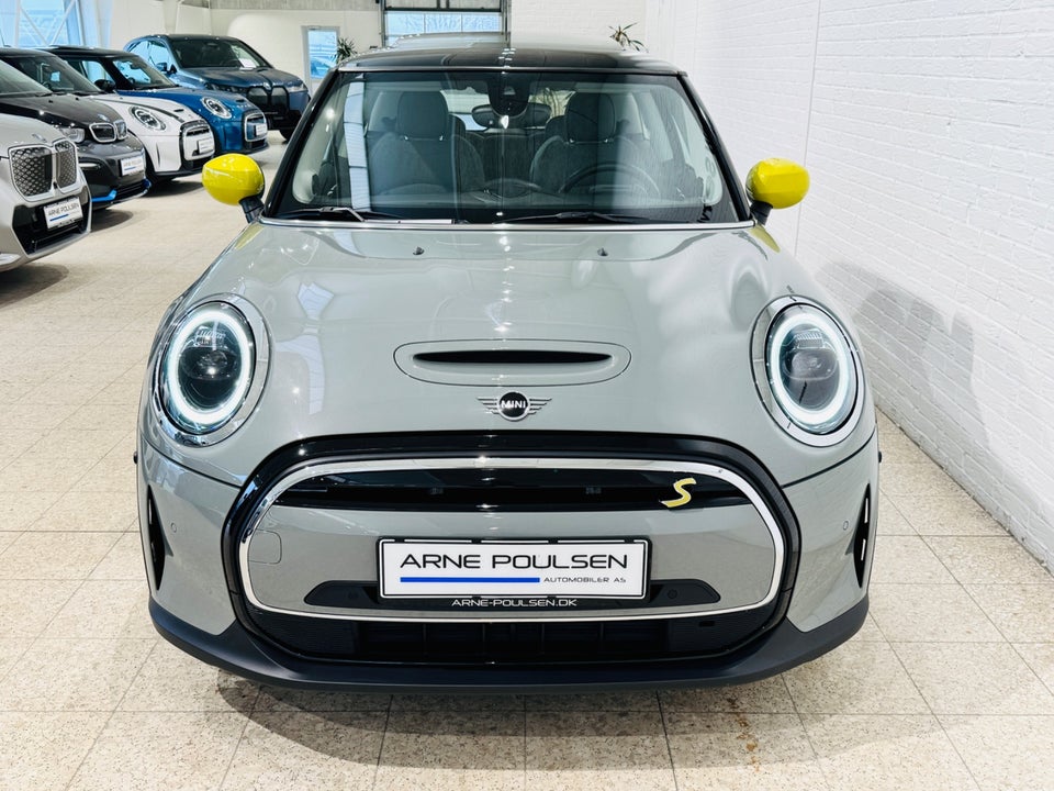 MINI Cooper SE Edition Premium Plus 3d
