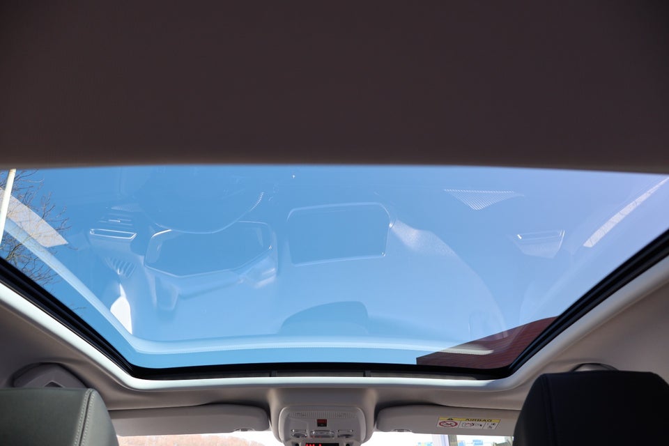 Peugeot 208 1,5 BlueHDi 100 Allure Sky 5d