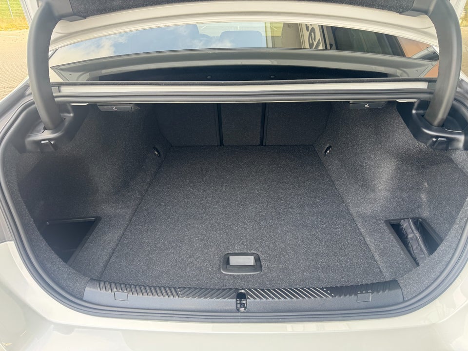 BMW i5 eDrive40 M-Sport Pro 4d