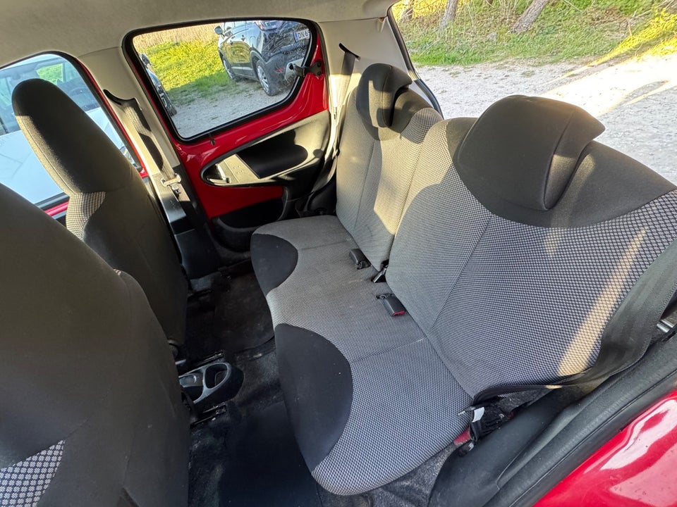 Toyota Aygo 1,0 VVT-i T2 Air Connect 5d