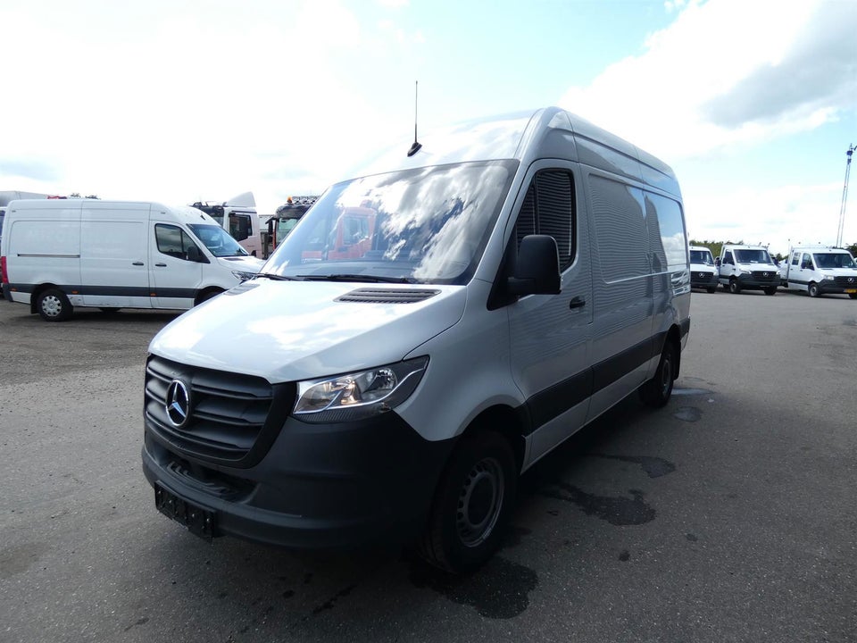 Mercedes Sprinter 317 2,0 CDi A2 Kassevogn aut. RWD