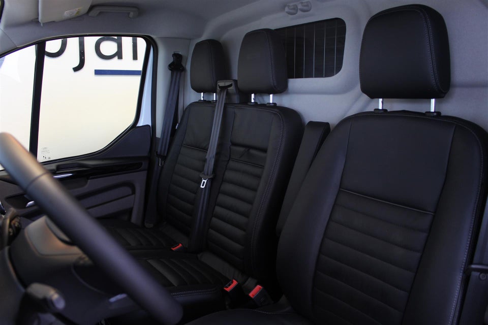 Ford Transit Custom 300L 2,0 TDCi 130 Trail