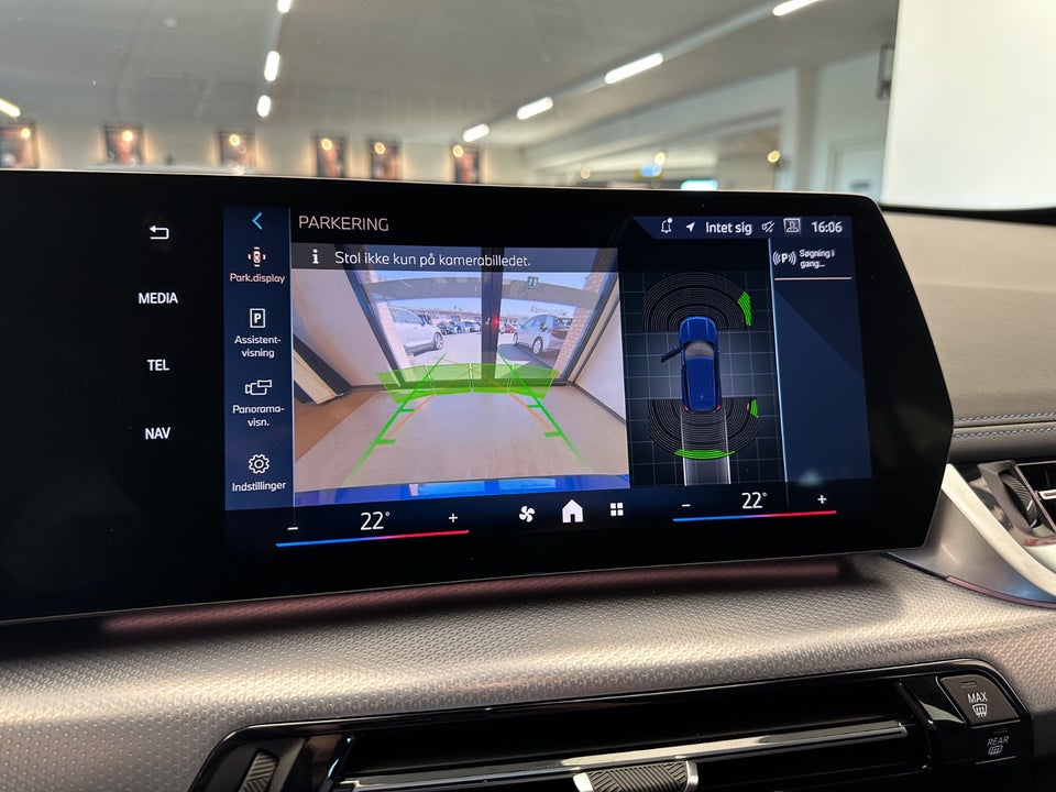 BMW iX1 eDrive20 M-Sport 5d