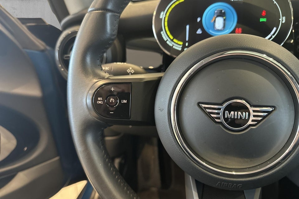 MINI Cooper SE Edition Premium Plus 3d