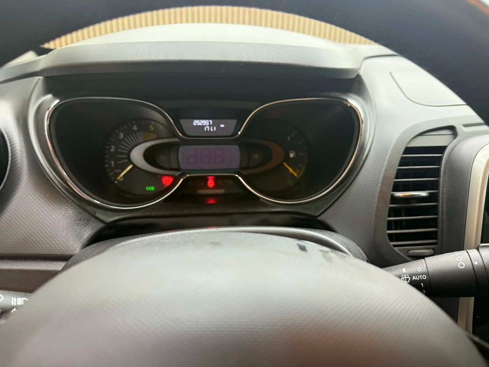 Renault Captur 1,5 dCi 90 Expression 5d