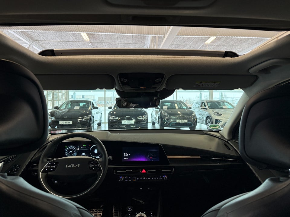 Kia Niro 64 EV Upgrade 5d
