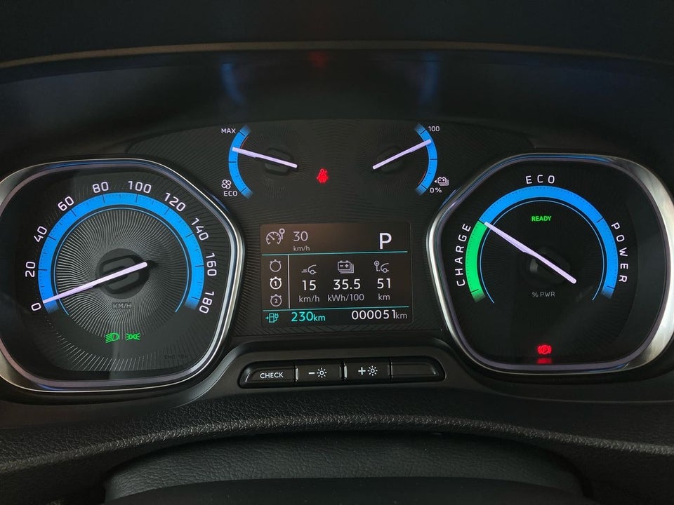 Peugeot e-Expert 75 L2 Plus Van