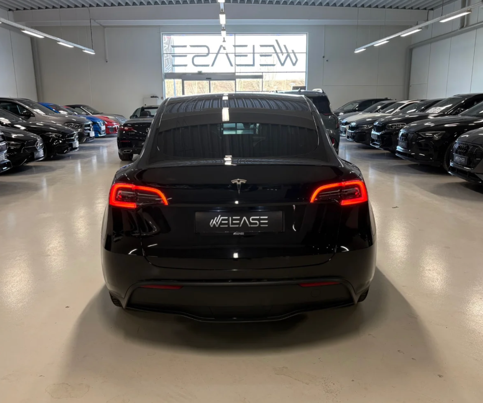 Tesla Model Y RWD 5d