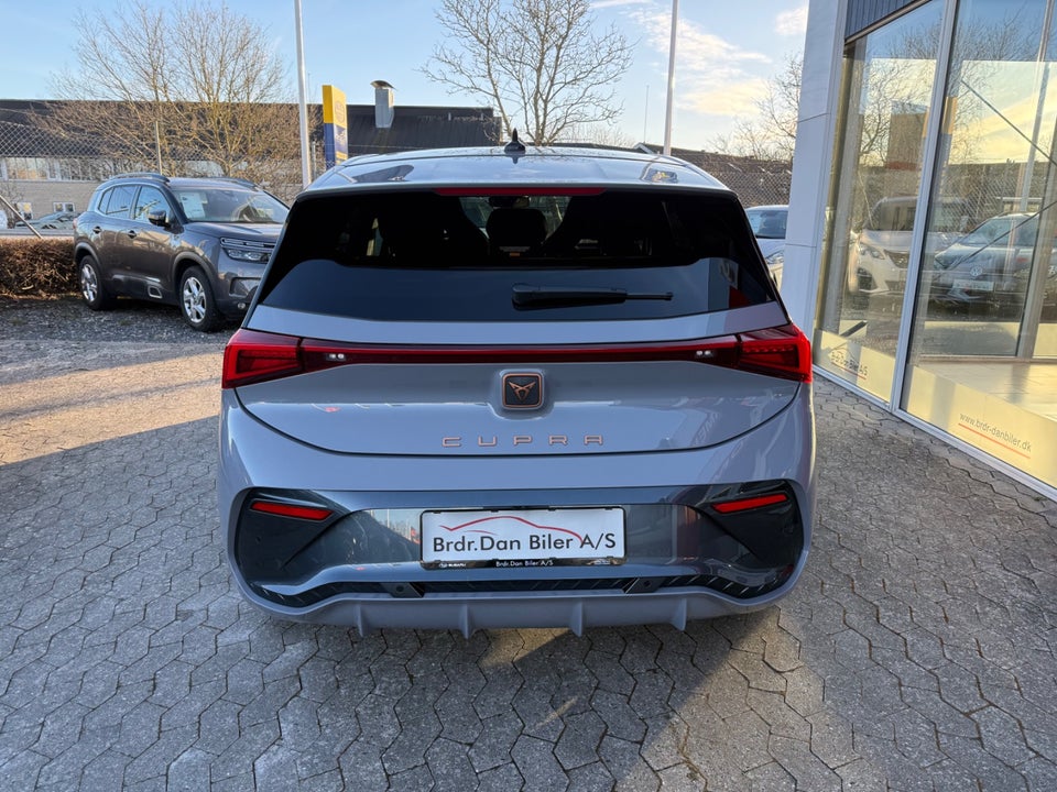 Cupra Born 77 Pasión 5d