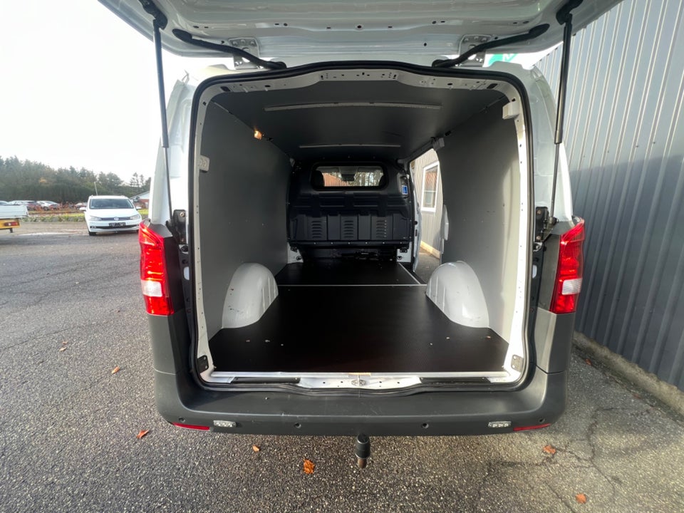 Mercedes Vito 119 2,2 CDi Complete aut. L 4x4