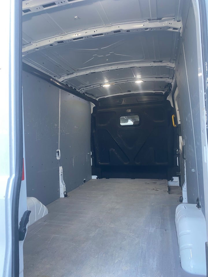 Ford Transit 350 L3 Van 2,0 TDCi 170 Ambiente H2 FWD