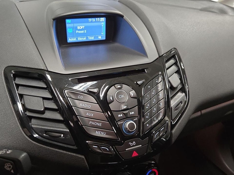 Ford Fiesta 1,0 EcoBoost Titanium 5d